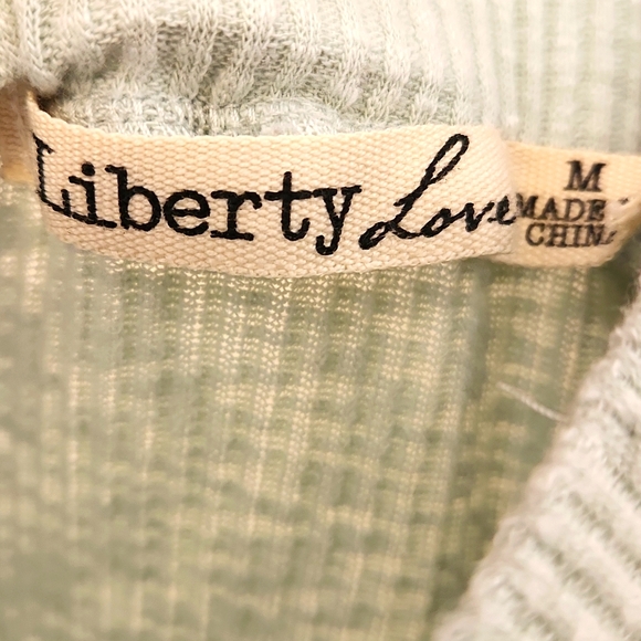 EUC Liberty Love Size Medium Blouse in Light Green - Picture 2 of 10